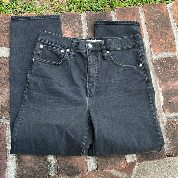 Madewell Black classic straight Jeans size 28 - Picture 3 of 7